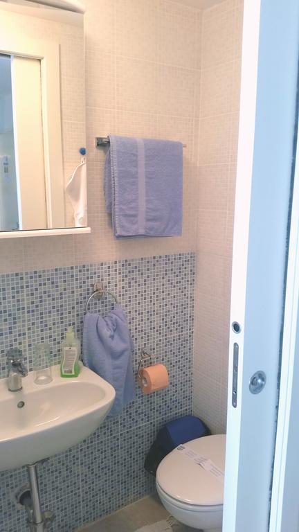 Gospoja Park & Beach Apartment Vrbnik Εξωτερικό φωτογραφία